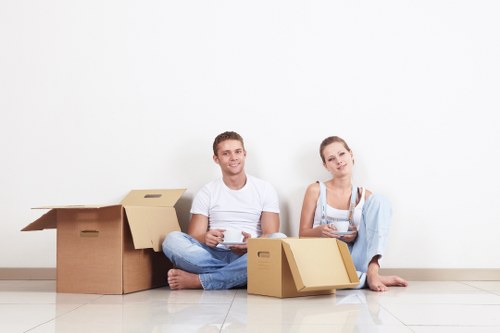 Cubic-yard estimate for household removals in Notting Hill